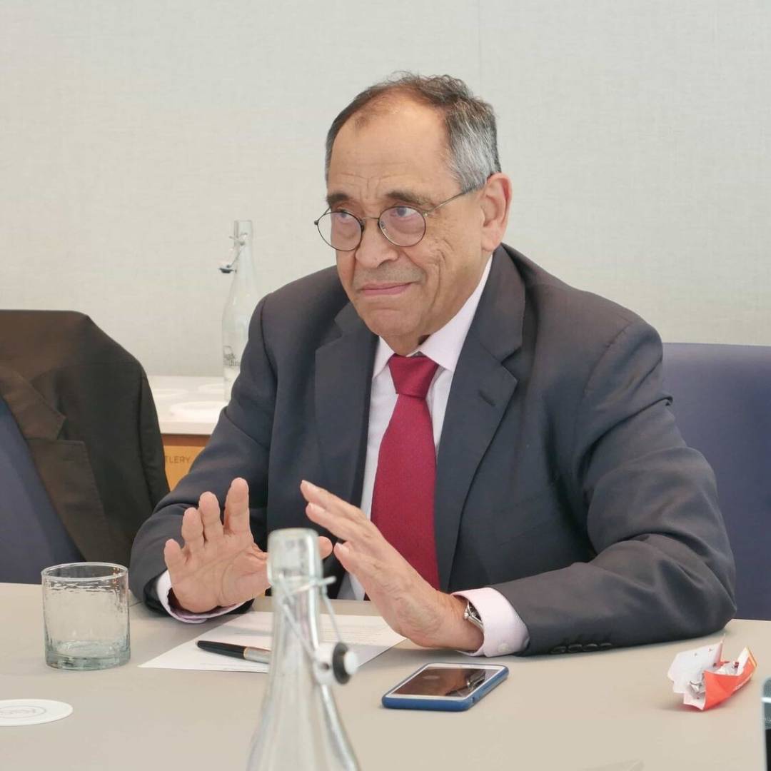 Mr. Lutfi Talib, Chairman, in board session